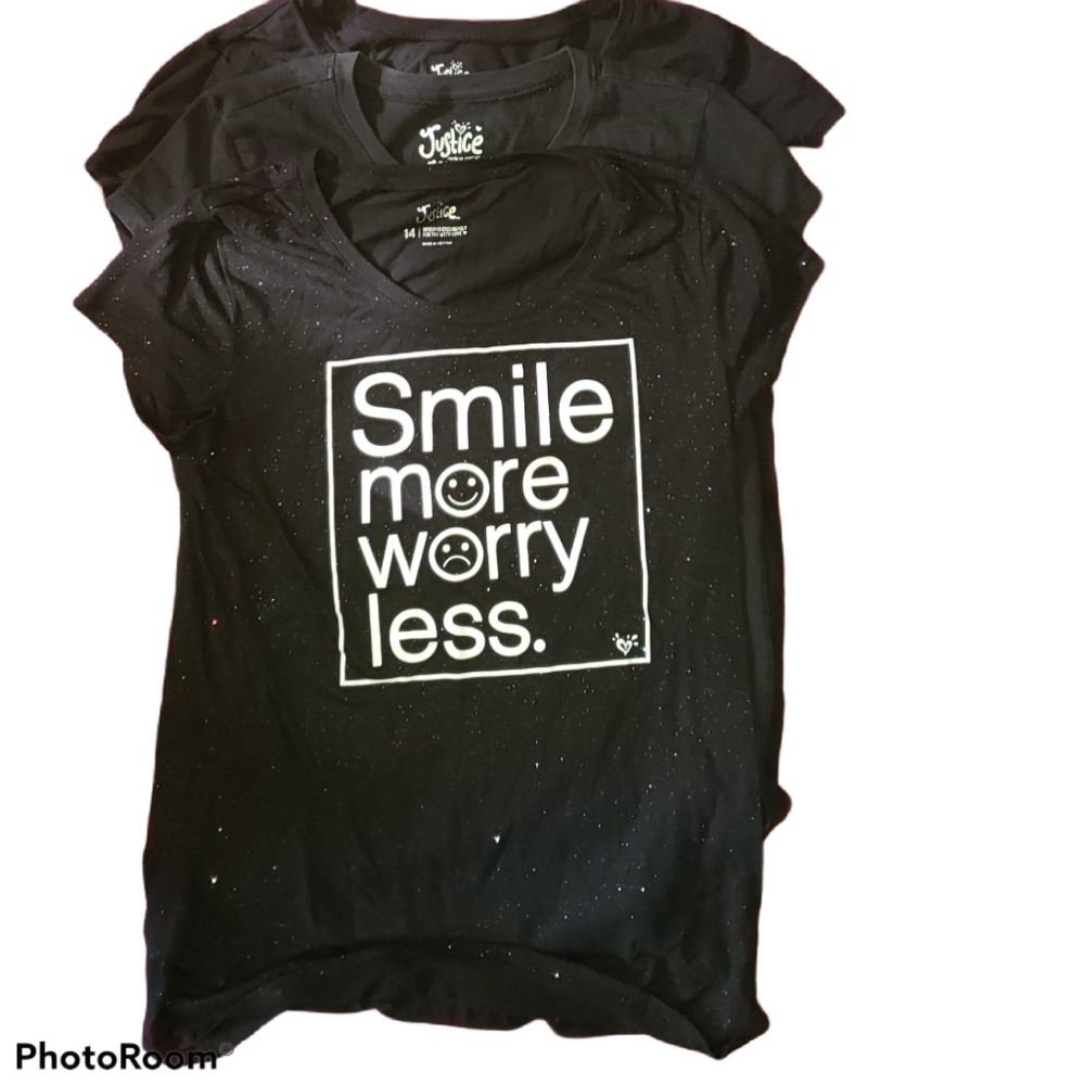 🤑4 for$5🤑 3 Justice graphic tees